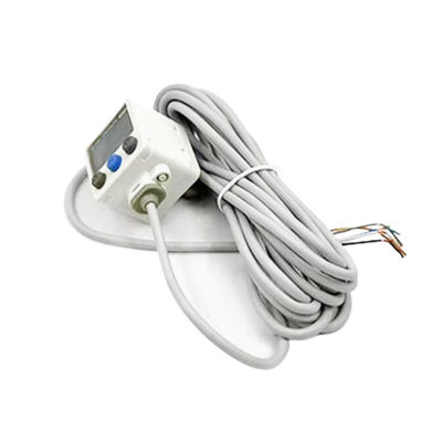 SMC ZSE30A-01-N Digital Pressure Switch Vacuum pressure R1/8 2-Color Display NPN Open Collector 1 Output