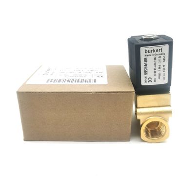 00137538 6013 Type Normally Closed 2.0 Flow Hole FKM Seal 8W  Burkert Solenoid Valve