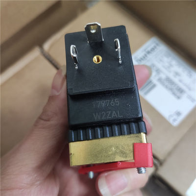 Burkert Solenoid Valve 6014 C 1.5 00501215 AC220V solenoid valve