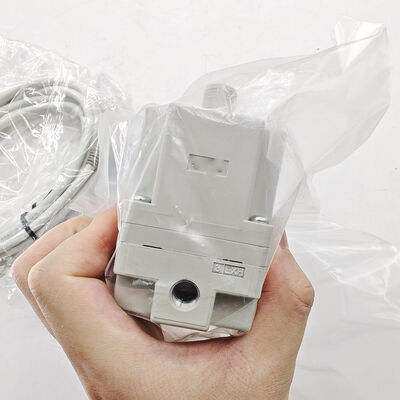 ITV1050-312 IP65 Electric Proportional Pressure Reducing Valve Rc14 Port Size Ideal for Pressure Control in Hydraulic Equipment and Machinery