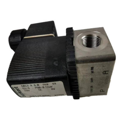 Port Size 1/4 Pneumatic Solenoid Valve Plunger Direct Acting Operation 24VDC Voltage Control Valve For Pneumatic Devices 126086