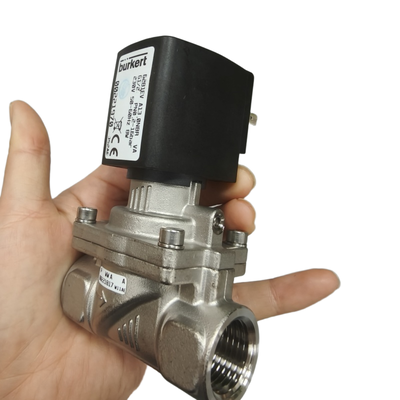230V AC solenoid valve featuring orifice sizes 13mm suitable for pneumatic and hydraulic system applications 00221970