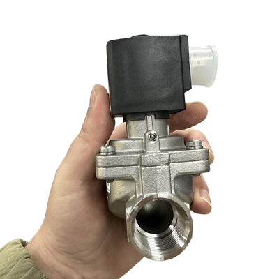 G1 G1 1/4 Female Thread Burkert 6281 Solenoid Valve Module 2/2 NC 25.0 Orifice Size Built‑in Manual Control Stainless Steel Construction FKM Sealing DC24V/AC220V 00323979 00323980 00323982 00323984