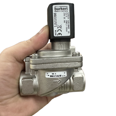 Heavy‑duty High Temperature Process Burkert Solenoid Valve 00323986 00323987 00323988 00323989 Type 6281 2/2 NC Servo Assisted Manual Override G1 1/2 G2 Port 40.0 Flow Orifice FKM Seal