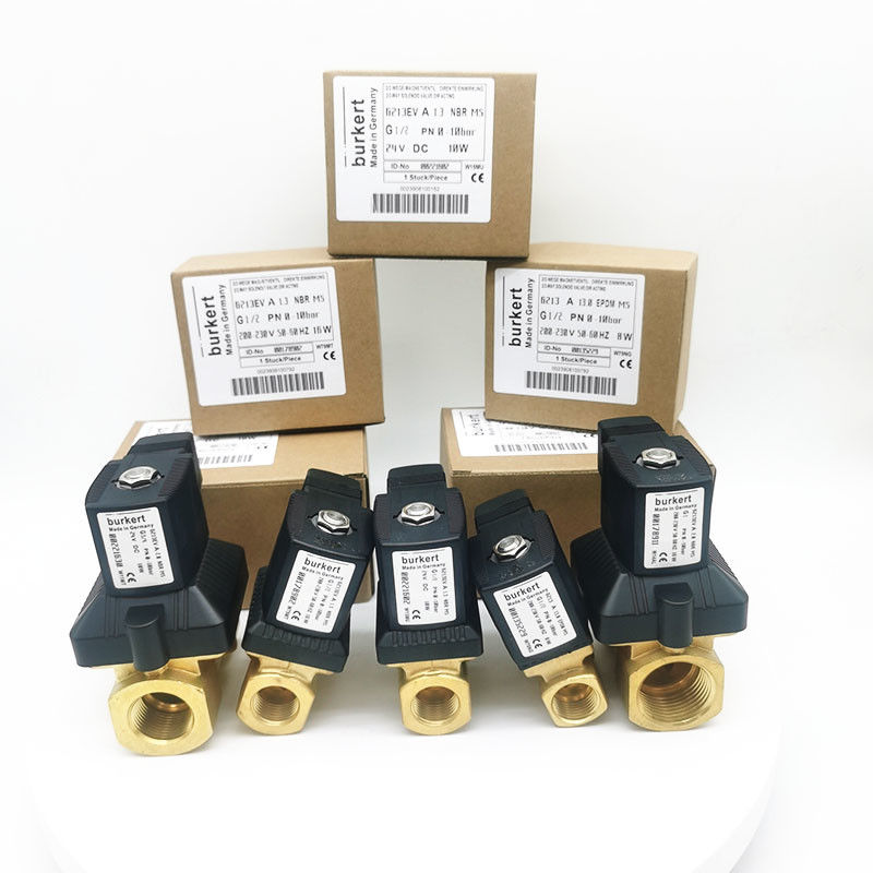 '00125342 ±10% Voltage Tolerance NBR Seal Burkert Solenoid Control Valve