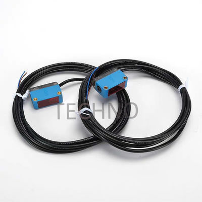 W4-3 Sick Retro Reflective Sensor For Industrial Automation 10-30V DC